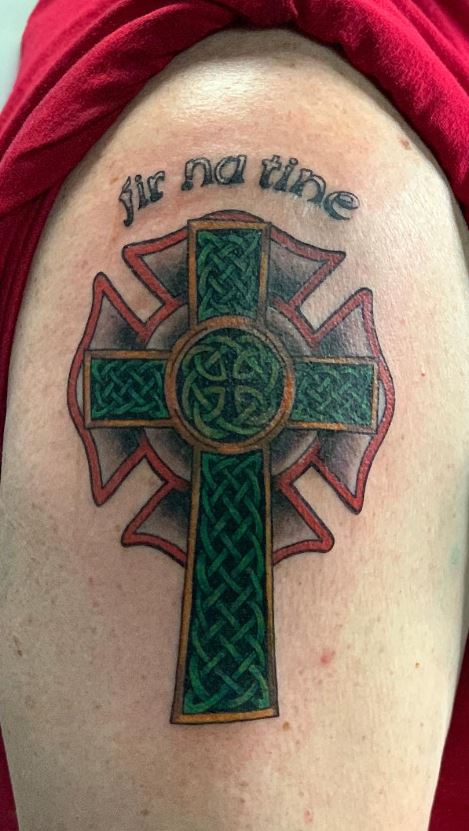 60 Celtic Cross Tattoos - Journey Through Time And Culture - Tattoo Me Now