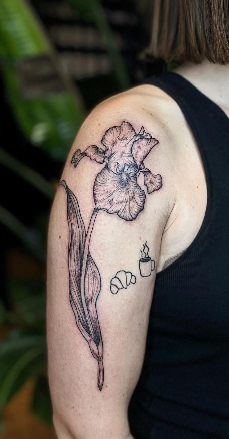 Iris tattoo 28 creative and inspiring tattoos   Онлайн блог о тату  IdeasTattoo