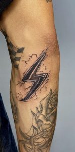 100 Electrifying Lightning Tattoo Designs - Tattoo Me Now